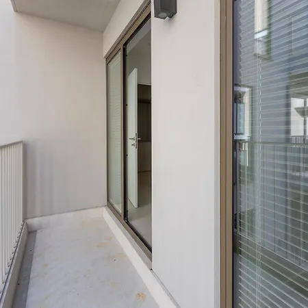 Apartment Short Text For En Is Not Available *